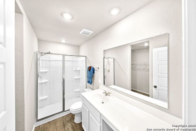 Image 16 of 26 For 19911 Wyatt Earp