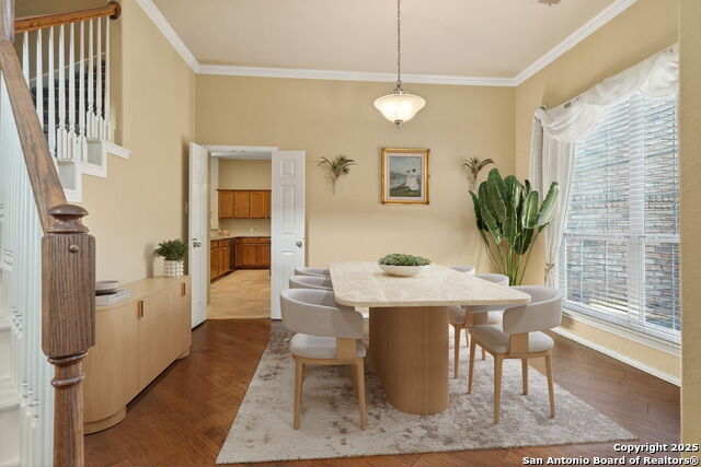 Image 11 of 32 For 19527 Mill Oak