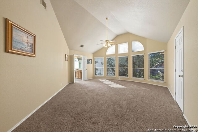 Image 18 of 32 For 19527 Mill Oak