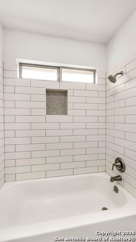 Image 11 of 31 For 9238 Ridge Wilde