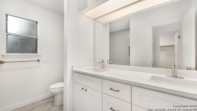 Image 14 of 31 For 9238 Ridge Wilde