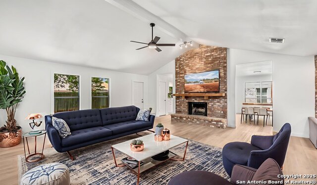 Image 17 of 31 For 9238 Ridge Wilde