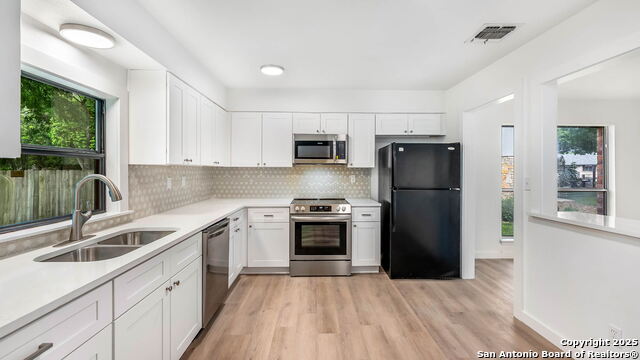 Image 24 of 31 For 9238 Ridge Wilde