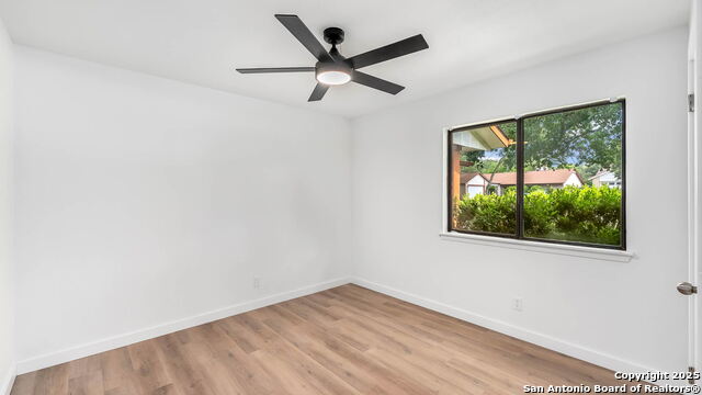 Image 8 of 31 For 9238 Ridge Wilde