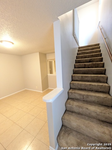 Image 7 of 14 For 330 Byrd W 2