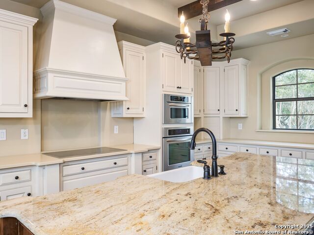 Image 12 of 55 For 382 Upland Ct