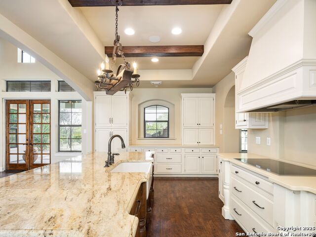 Image 16 of 55 For 382 Upland Ct