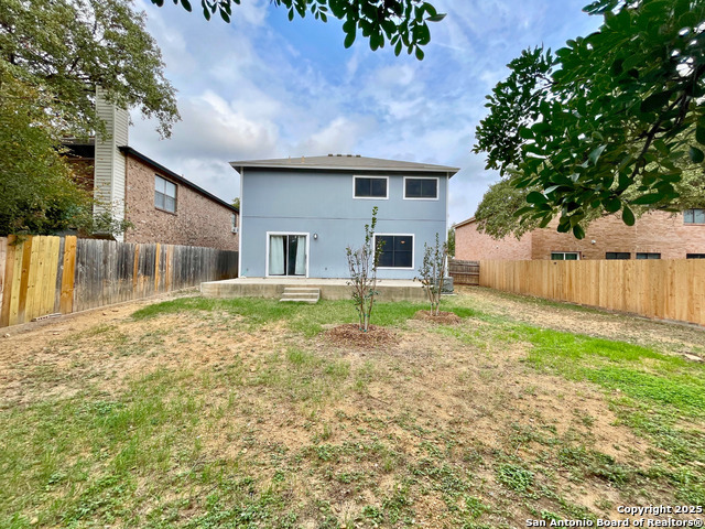 Image 13 of 14 For 8858 Roquefort