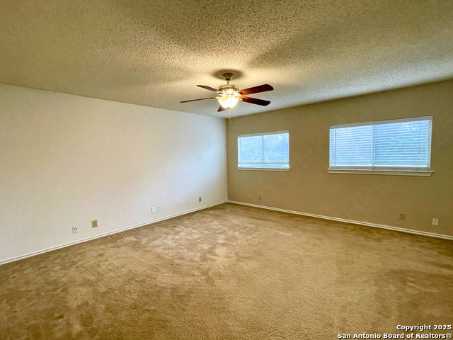 Image 8 of 14 For 8858 Roquefort