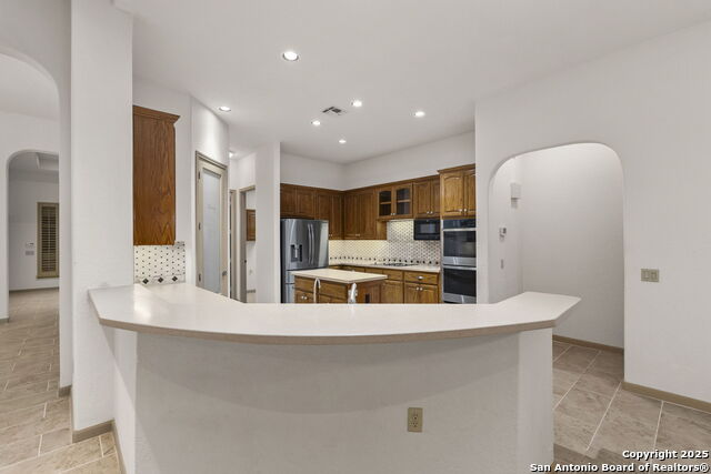 Image 11 of 37 For 146 Roseheart