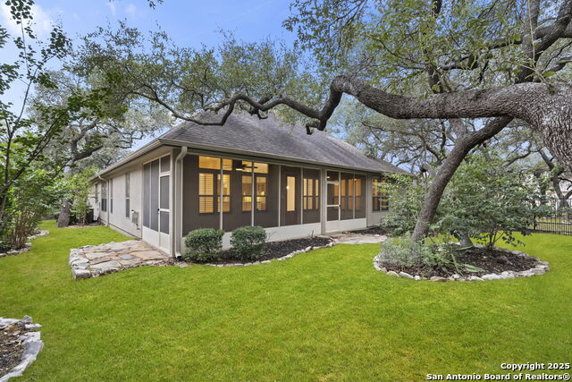 Image 33 of 37 For 146 Roseheart