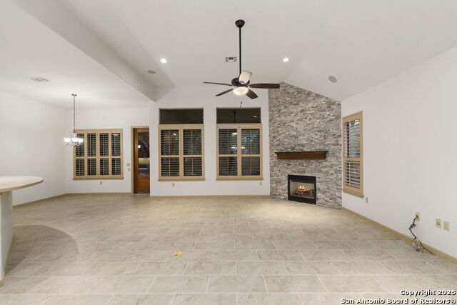 Image 8 of 37 For 146 Roseheart