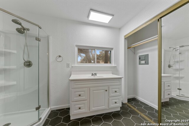 Image 11 of 50 For 143 Park