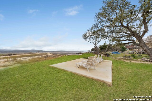 Image 28 of 50 For 143 Park