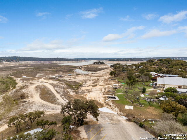 Image 49 of 50 For 143 Park