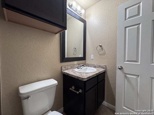 Image 17 of 23 For 8711 8th  1