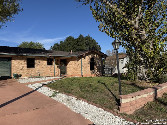 Image 2 of 13 For 1639 Fair Ave