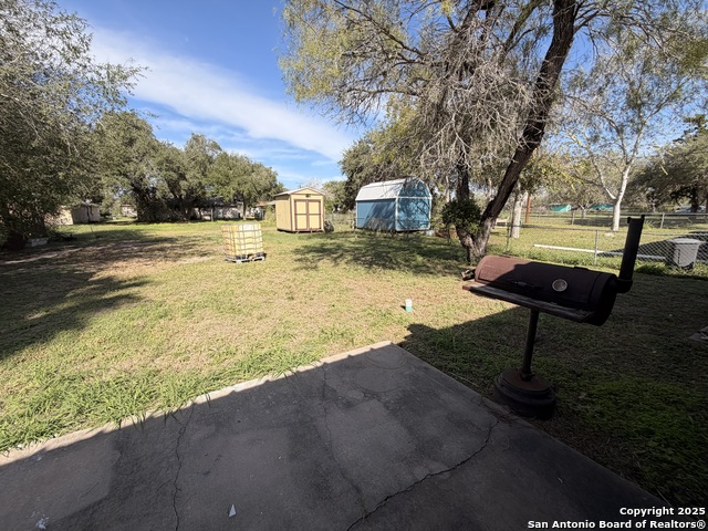 Image 14 of 15 For 902 Flournoy W