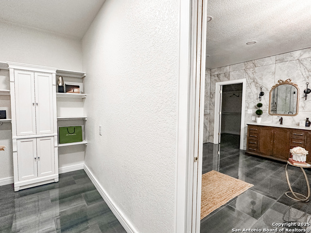 Image 29 of 60 For 102 Luther