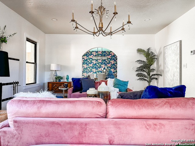 Image 8 of 60 For 102 Luther