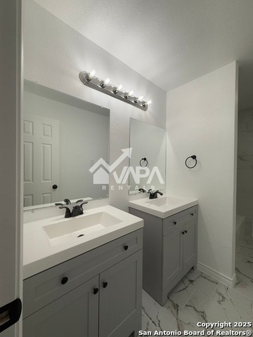 Image 10 of 15 For 6406 Gray Rdg