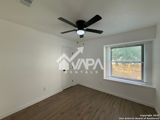 Image 11 of 15 For 6406 Gray Rdg