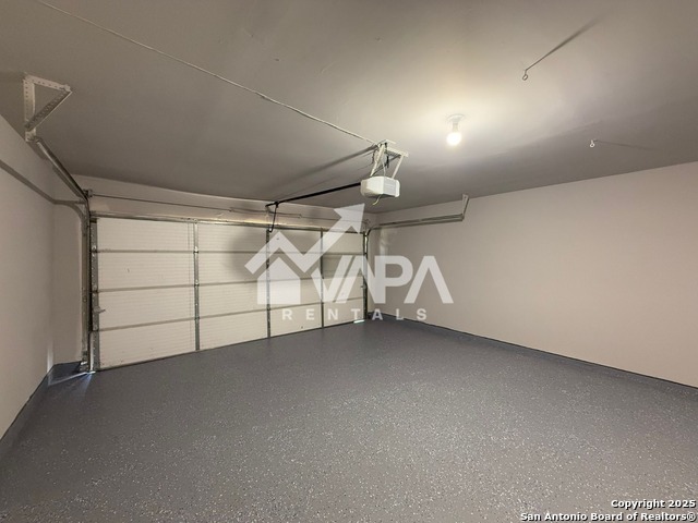 Image 14 of 15 For 6406 Gray Rdg