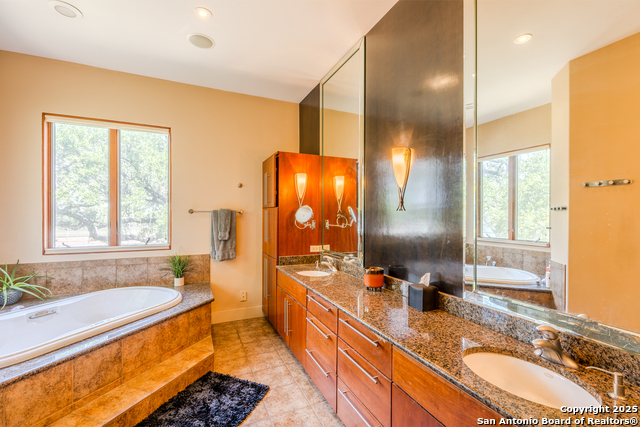 Listing photo id 12 for 2310 State Highway 97