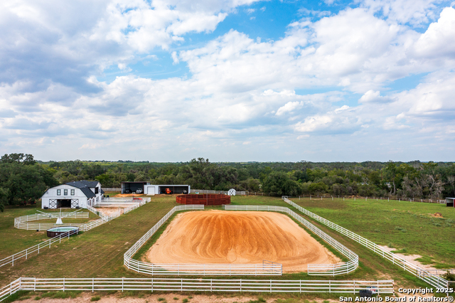 Listing photo id 0 for 2310 State Highway 97