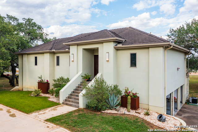 Listing photo id 2 for 2310 State Highway 97