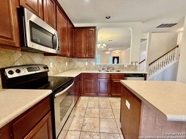 Image 10 of 39 For 7015 Laguna Beach