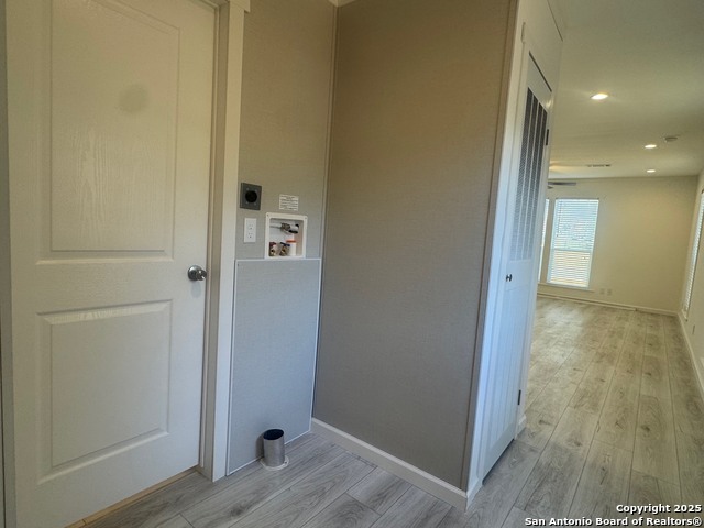 Listing photo id 4 for 213 White W