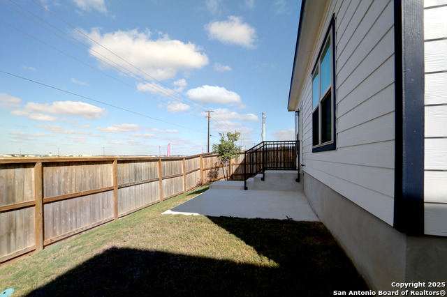 Image 11 of 18 For 2091 Olivia