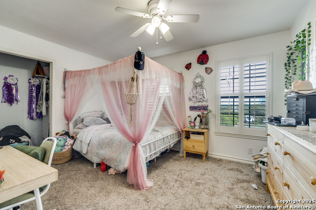 Image 14 of 29 For 425 River Mountain