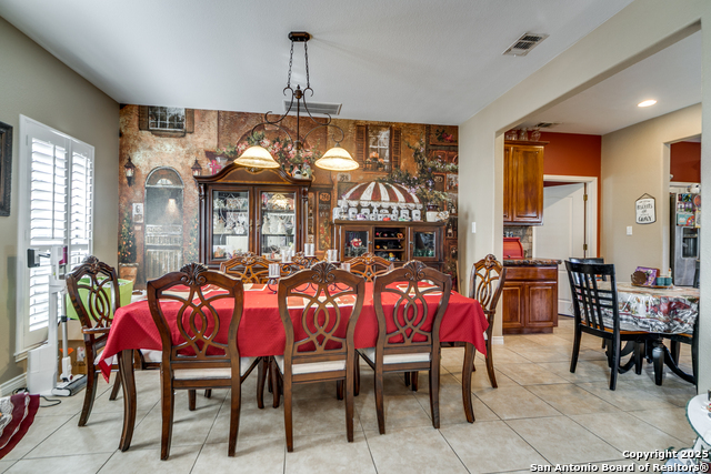 Image 8 of 29 For 425 River Mountain