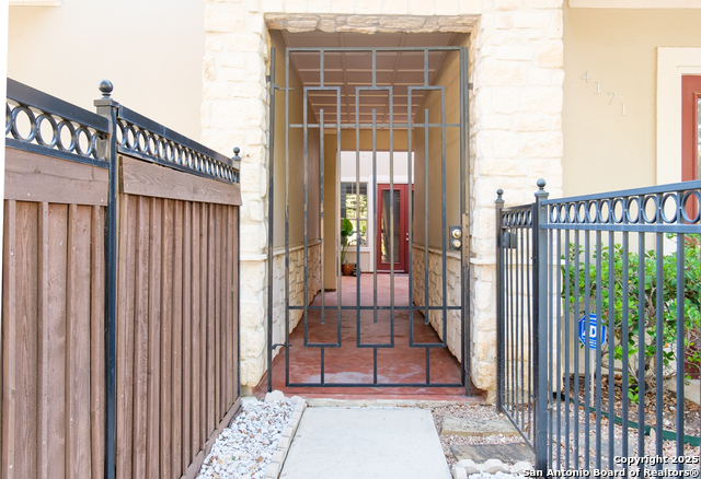 Image 2 of 27 For 4171 Texas Elm