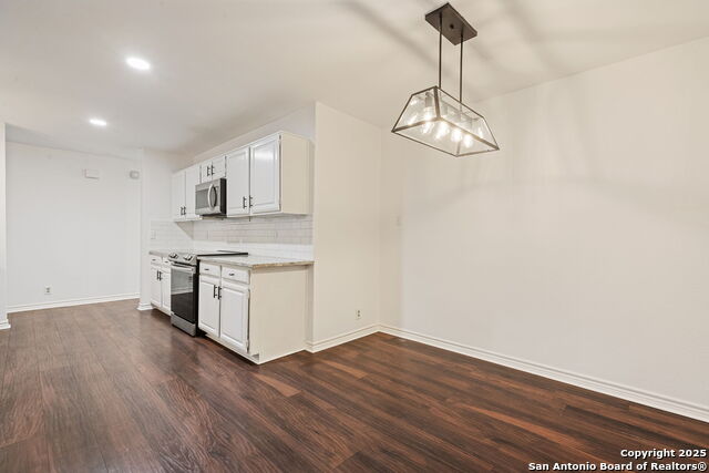 Image 13 of 26 For 7711 Nimrod