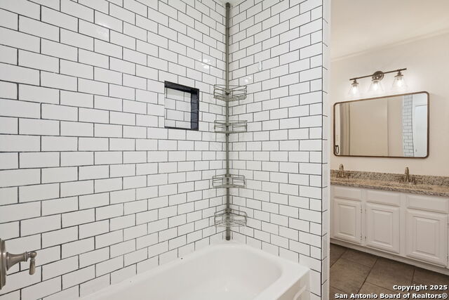 Image 17 of 26 For 7711 Nimrod