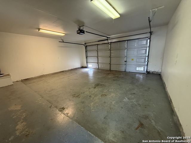 Image 24 of 28 For 7712 Copper Hollow