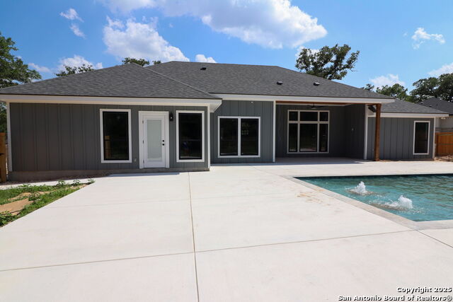 Image 22 of 45 For 112 Archer Ridge Dr