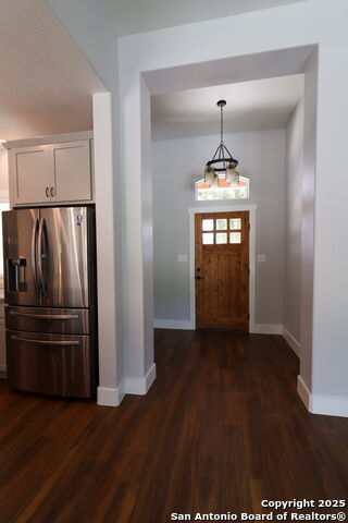 Image 3 of 45 For 112 Archer Ridge Dr