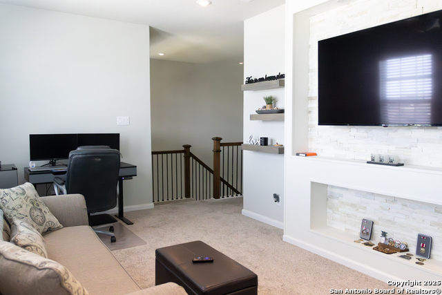 Image 22 of 31 For 10115 Bussang