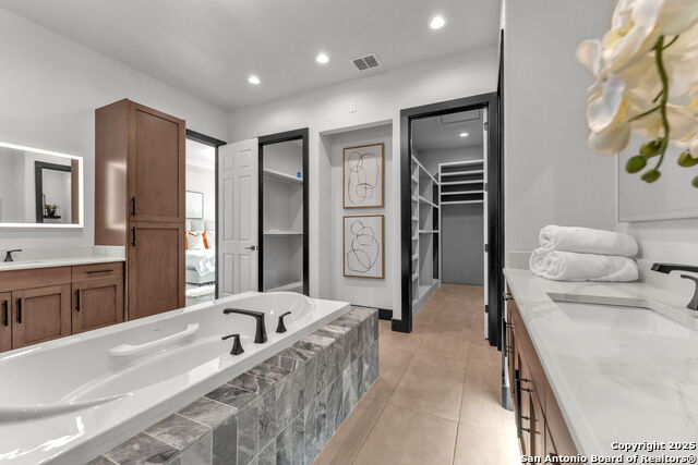 Listing photo id 72 for 1347 Bordeaux Lane