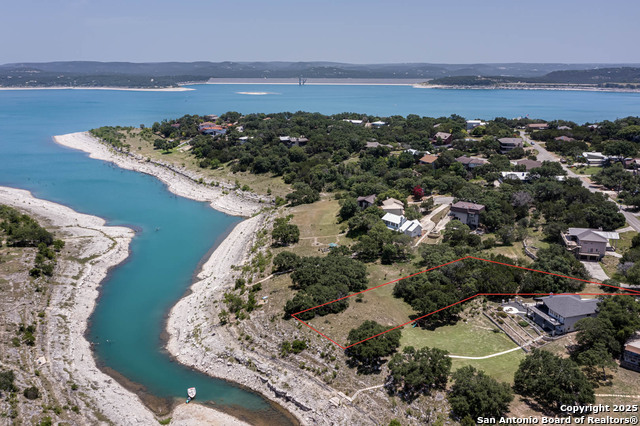 Image 2 of 7 For 331 Village View Dr