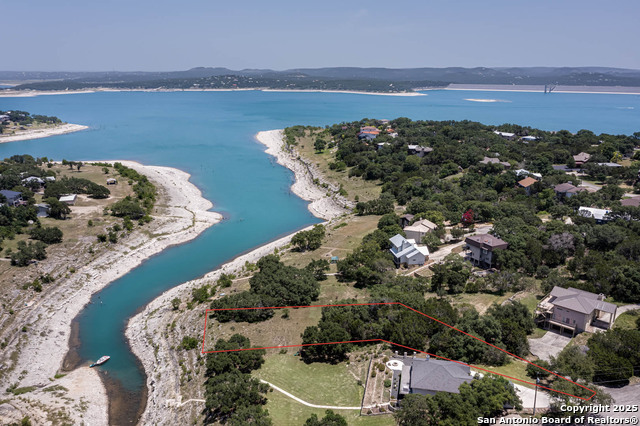 Image 4 of 7 For 331 Village View Dr