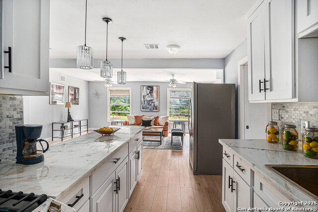 Image 15 of 34 For 406 Artemis