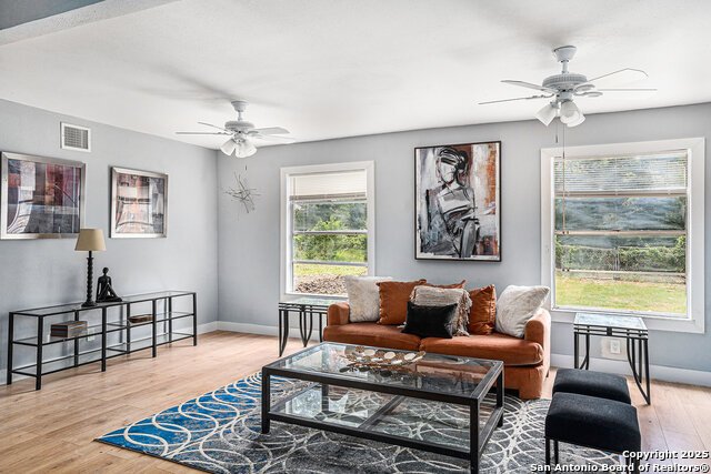 Image 18 of 34 For 406 Artemis