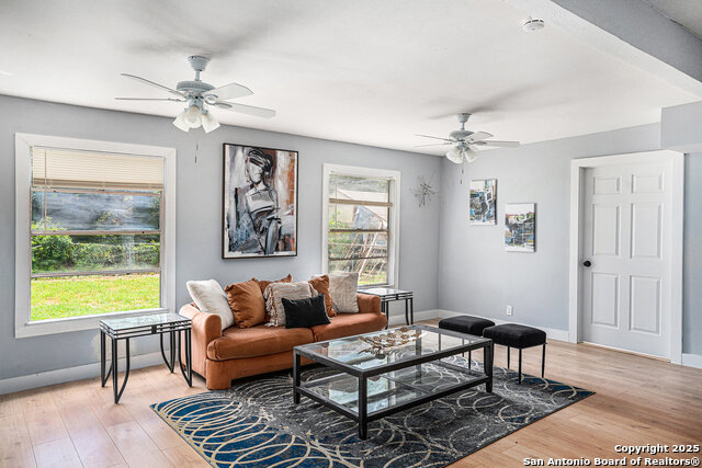 Image 20 of 34 For 406 Artemis