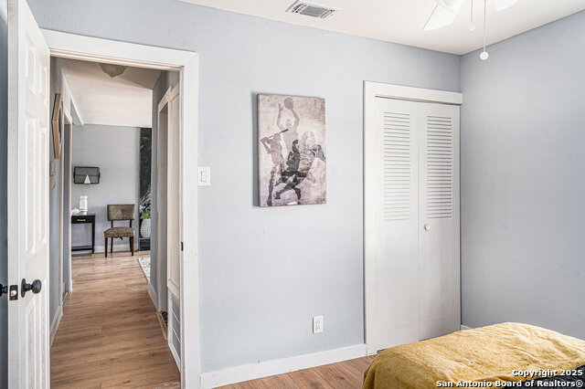 Image 22 of 34 For 406 Artemis