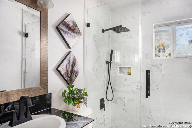 Image 23 of 34 For 406 Artemis